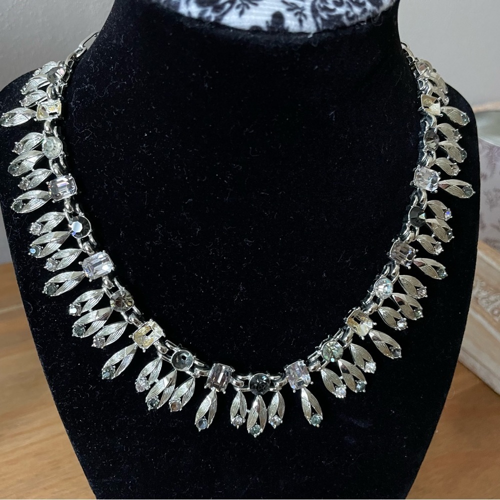 Vintage rhinestones silver necklace